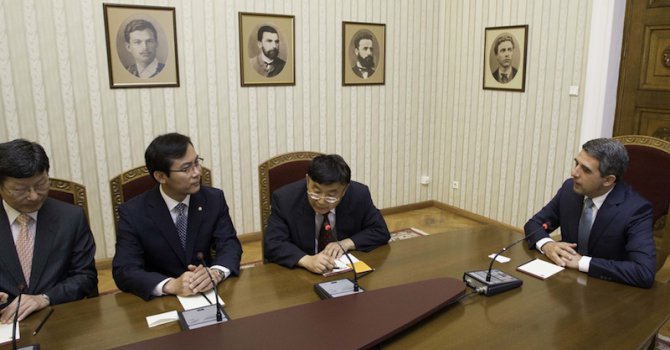 Плевнелиев потвърди решимостта на България да работи за привличане на инвеститори от Корея (снимки)