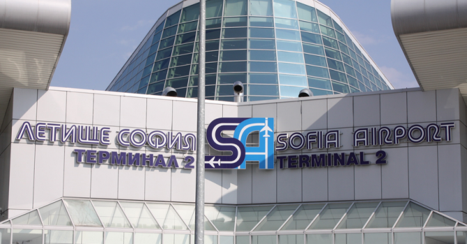Самолет кацна аварийно на летище София