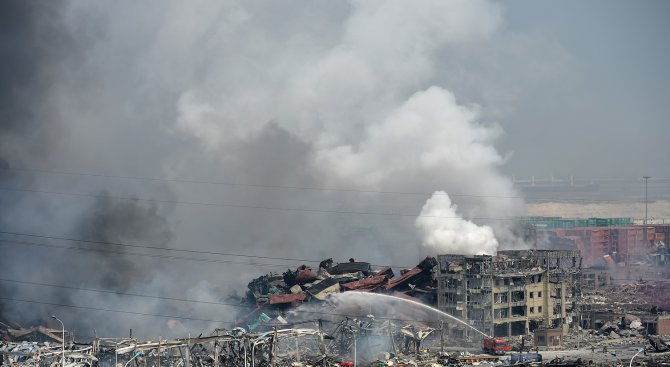 В китайския град Тянцзин отново избухна пожар