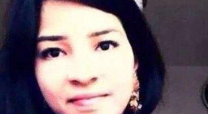 Мюсюлманин удуши 19-годишната си дъщеря