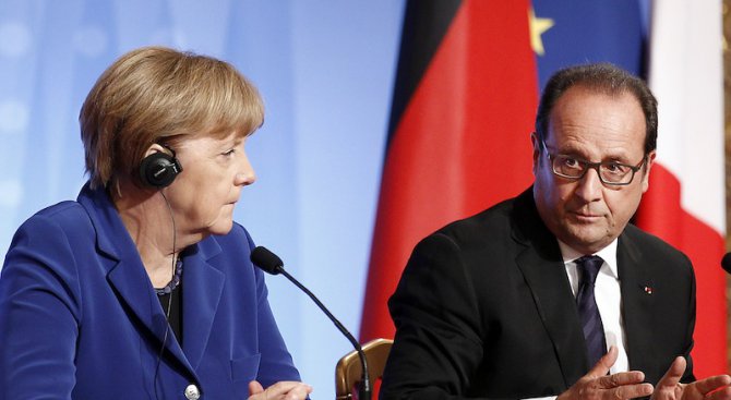 Среща Оланд - Меркел за Сирия и бежанската криза