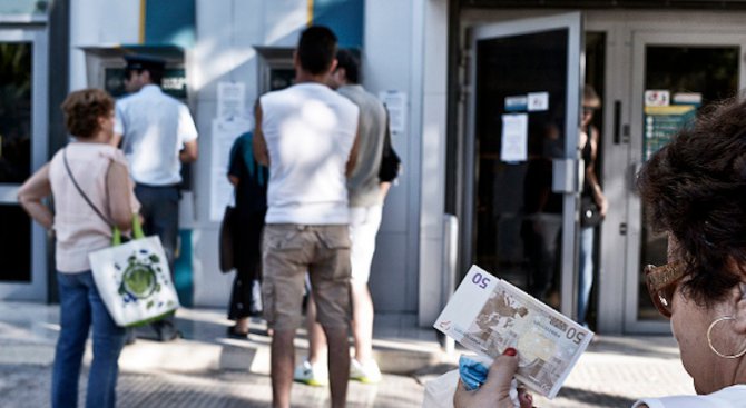 ЕЦБ: Най-големите гръцки банки са изправени пред недостиг на капитал