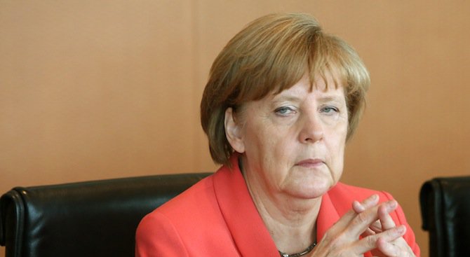 ЕС ще може да осигури на Фронтекс нужния броя сътрудници, заяви Ангела Меркел