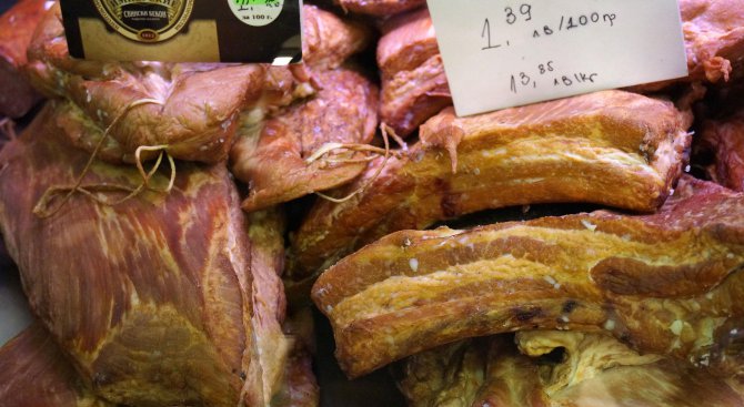 Над 5 кг месни продукти спря БАБХ от продажба в Бургаско