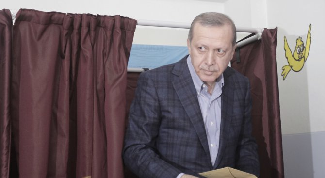 Реджеп Ердоган: Ще минем и без руския газ (обновена)