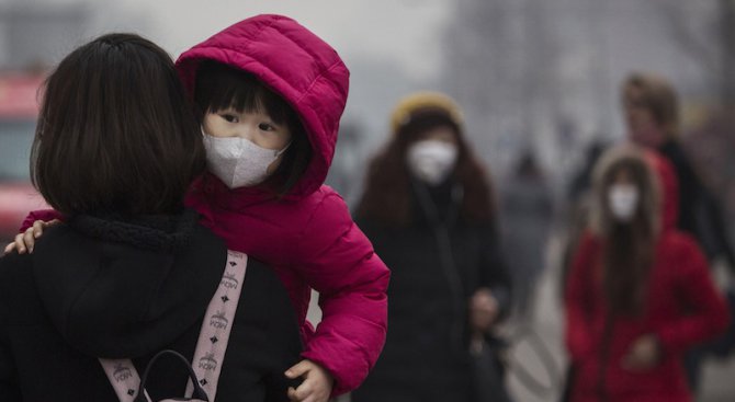 Китайци купуват бутилки с чист въздух от Канада