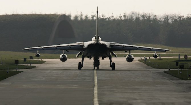 Германия изпрати още четири военни самолета за мисията срещу &quot;Ислямска държава&quot;