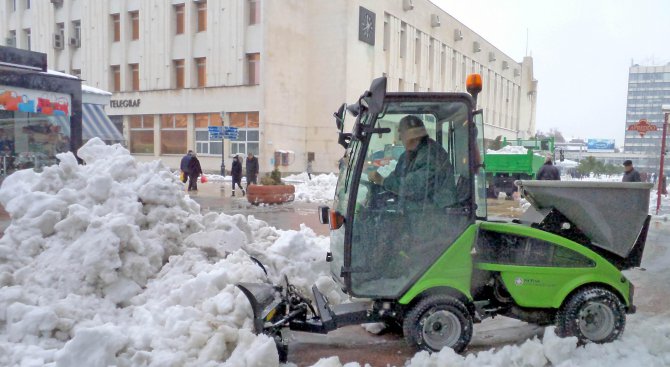 Сливен изразходи 25% от парите си за зимно почистване за 2 дни