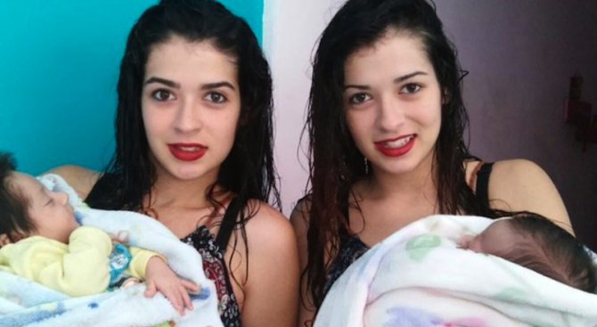 Близначки родиха децата си в един и същи ден