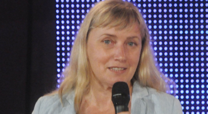 Елена Йончева е бременна