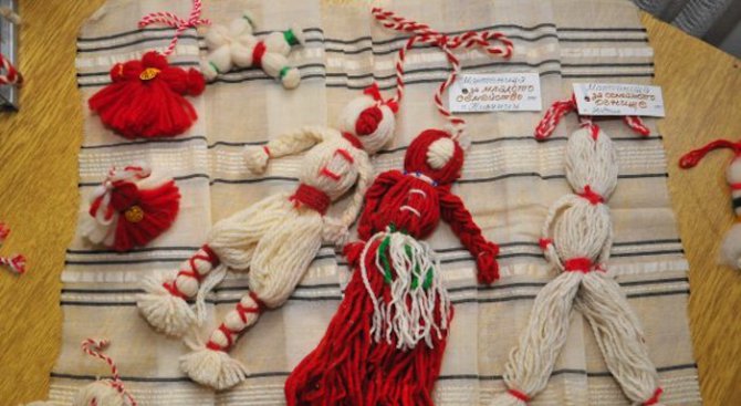 Общината предоставя над 200 места за търговия с мартеници във Велико Търново