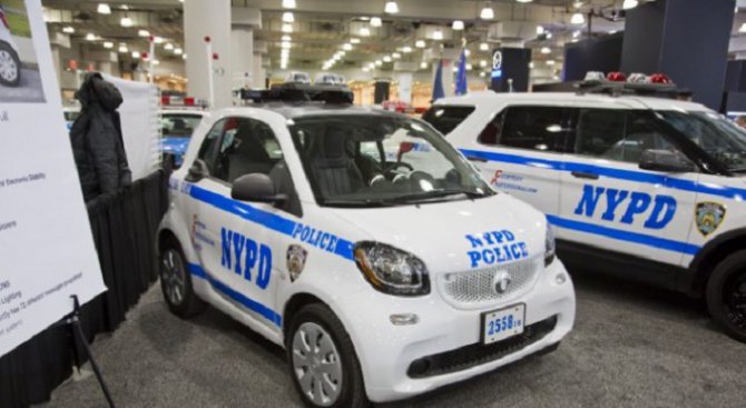 Полицията в Ню Йорк избира Smartfortwo