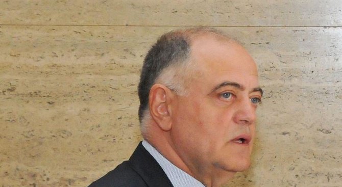 Ген. Атанасов: Московски е много ценен за Борисов, за да го държи при тежки злоупотреби в авиацията