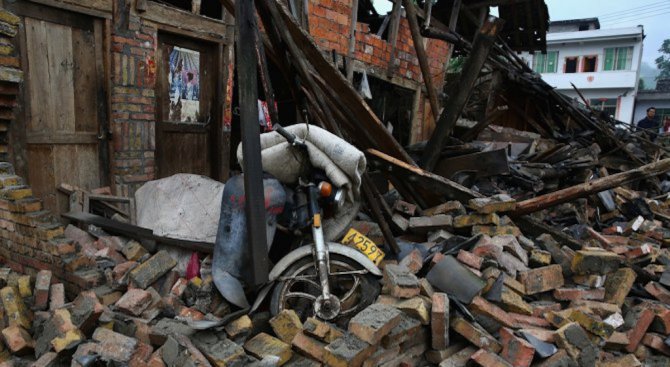 Жертвите на земетресението в Еквадор станаха 507