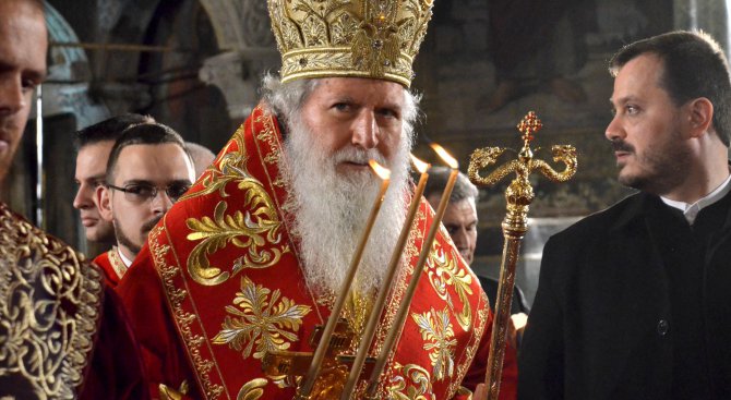 Светият Синод: Един е Господ и една е Църквата, другите са ереси и разколи