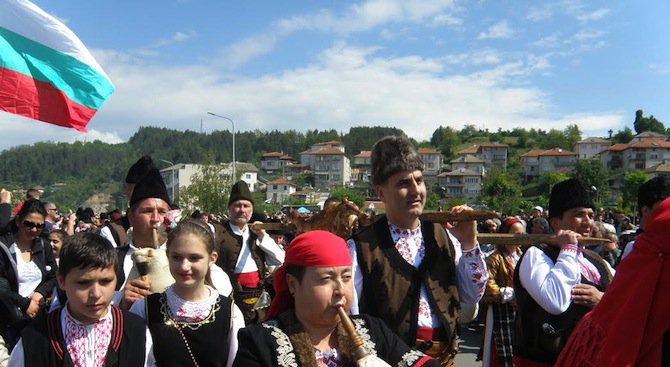 Цветанов е на празника на чевермето в Златоград (снимки)