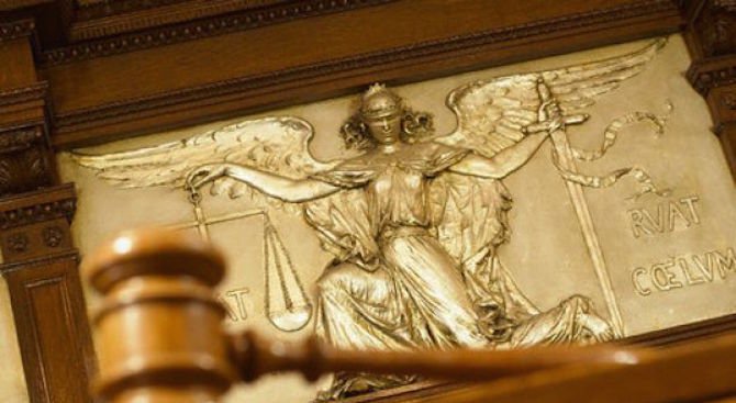 Рецидивист обжалва присъдата си за изнасилване и отвличане