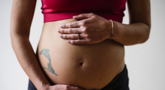 Уволняват бременни заради липсата на документ, че ще стават майки