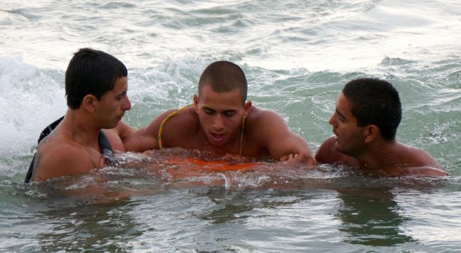 Над 3000 човека са спасени от удавяне миналата година