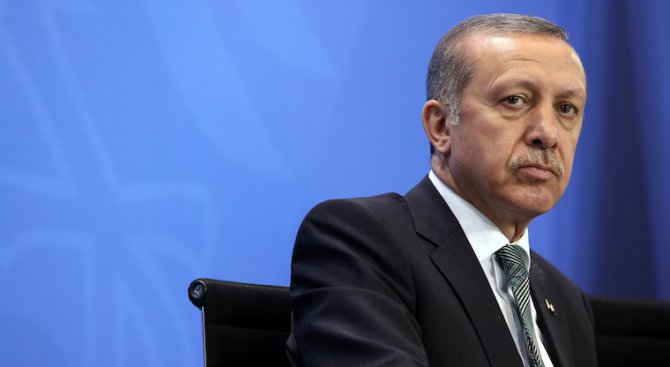 Председателят на Бундестага критикува изказване на Ердоган за германските депутати от турски произхо
