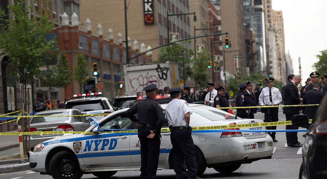Стрелец простреля петима младежи в Ню Йорк