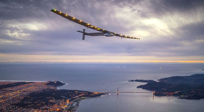 Solar Impulse 2 продължи околосветското си пътешествие