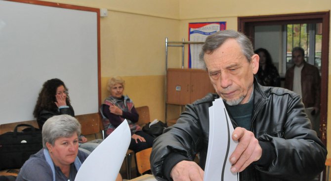 Прекратиха мандатите на трима кметове в община Хасково
