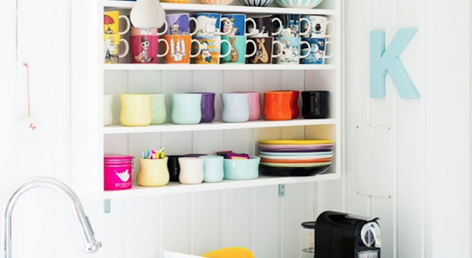 Седем лесни начина да внесете цвят в кухнята без ремонт