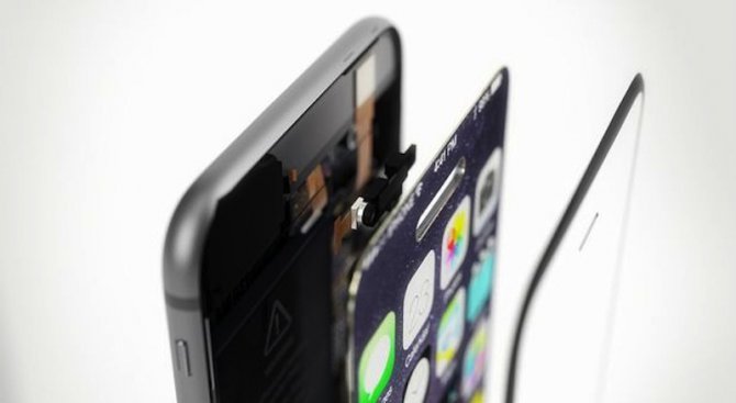 Следващата серия на iPhone може да е изцяло стъклена