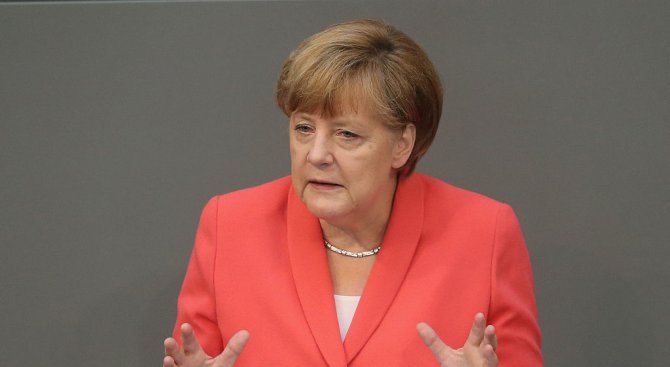 Меркел разкритикува страните в ЕС, които не желаят да приемат мюсюлмански бежанци