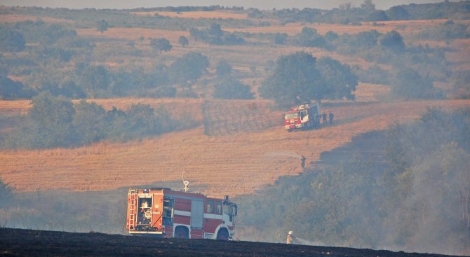 Нов пожар в община Харманли, върнаха бедственото положение