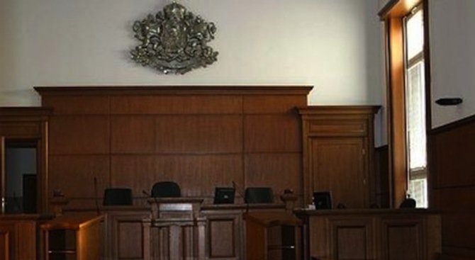 Съдът решава дали да остави Герман Костин в ареста