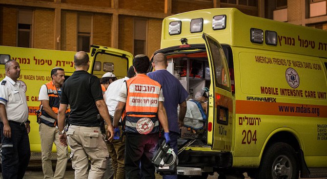 Починаха двама от ранените при стрелбата в Ерусалим