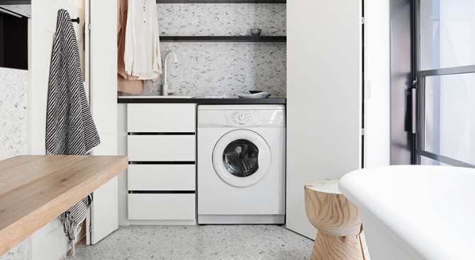 Седем идеи за по-спретнато перално помещение