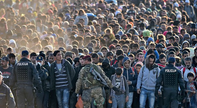 ЕС смекчава курса за бежанските квоти