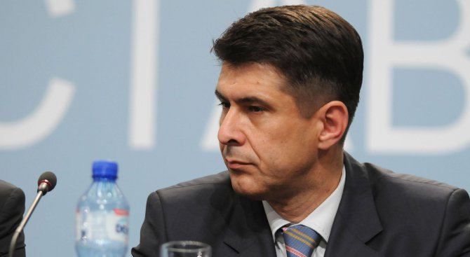 Димо Гяуров: Правомощията на ДАНС, дадени с новия закон, са притеснителни