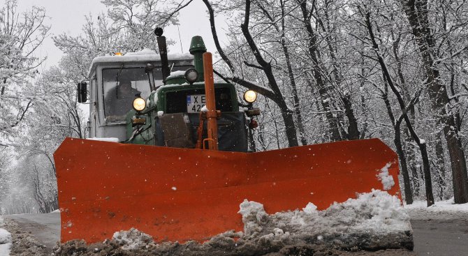 Започна обработка със смеси срещу заледяване