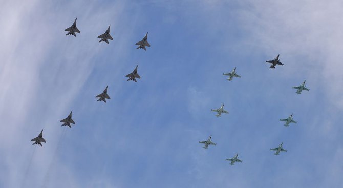 Високопоставени джихадисти бяха убити при удари в Сирия