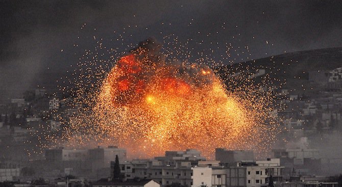 Въздушен удар в Сирия уби най-малко 25 джихадисти