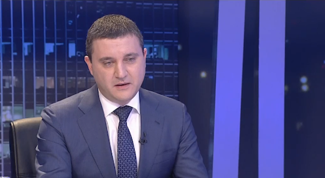 Владислав Горанов: Хората имат много повече претенции към управляващите и това е добре