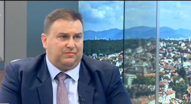 Емил Радев: Недопустимо е създаването на две категории държави-членки в ЕС