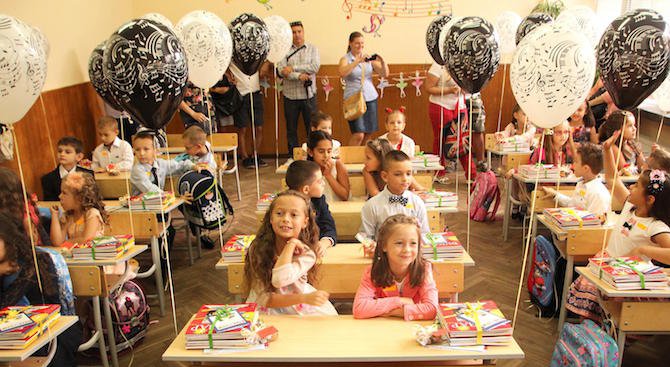 Работата на родителя вкарва в първи клас с 10 бонус точки