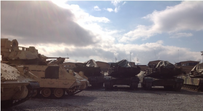 Американски военни и бойни машини пристигнаха в &quot;Ново село&quot; (снимки)