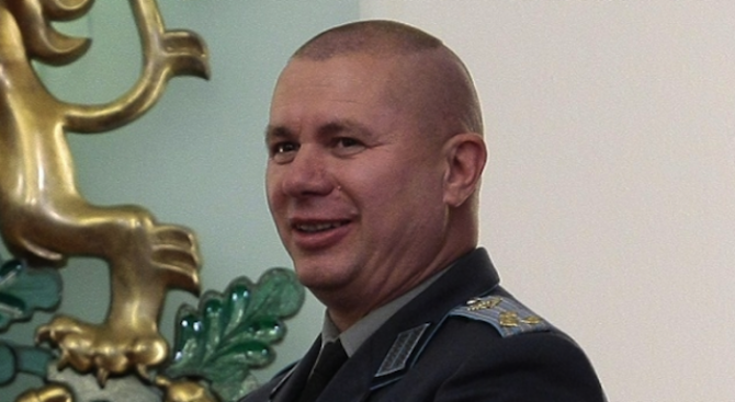 Корнелия Нинова извади ген. Шивиков от листата на БСП в Пловдив