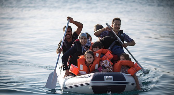 Лодка с мигранти се обърна в река Марица, има загинали