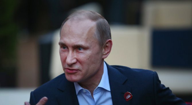 Яценюк разсмя водещ на Би Би Си с изявленията си за Путин