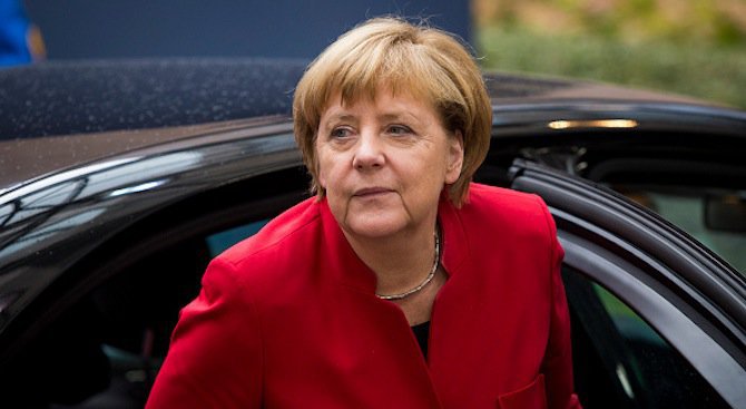 Срещата между Ангела Меркел и Доналд Тръмп е отложена