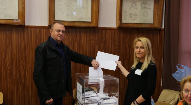 Пламен Нунев: Гласувах за стабилна и единна България