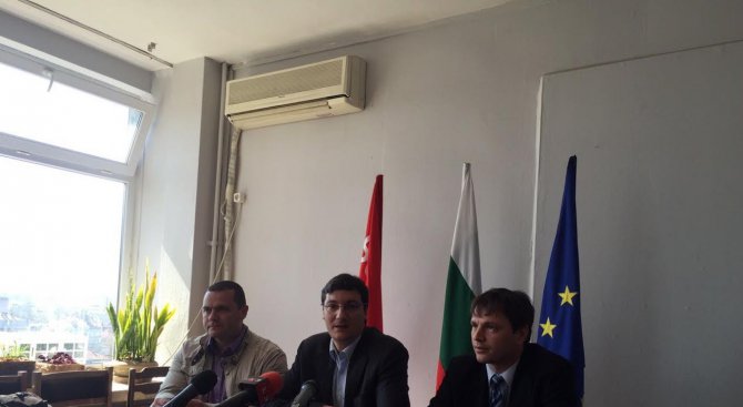 Крум Зарков: Репликата ми бе провокирана от непрекъснатите обвинения в една изнервена кампания