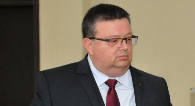 Цацаров се срещна с гръцкия главен прокурор